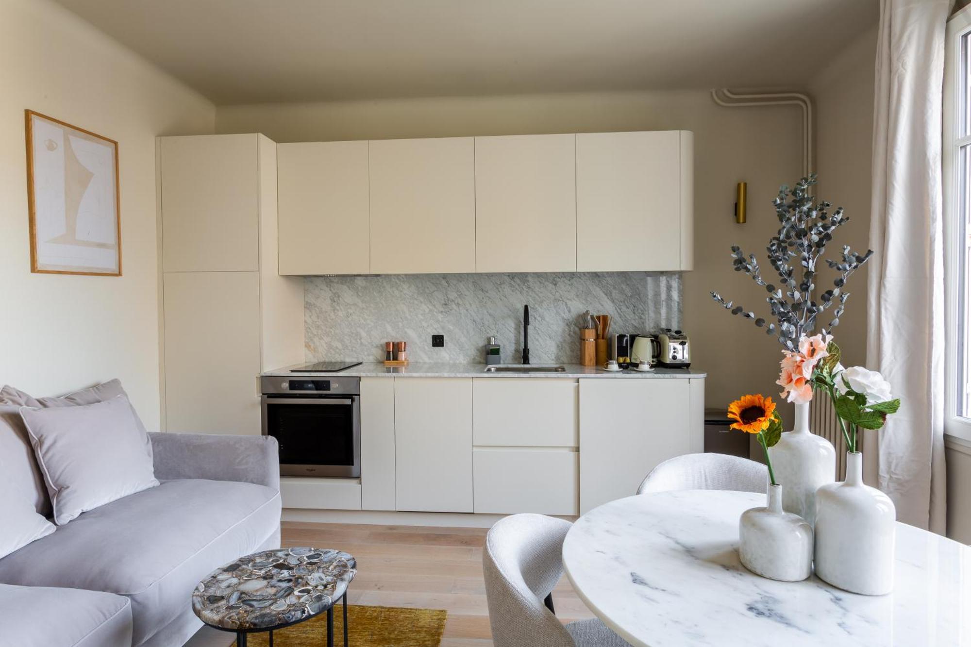 The Carla Suite Eiffel Tower View Paris Dış mekan fotoğraf