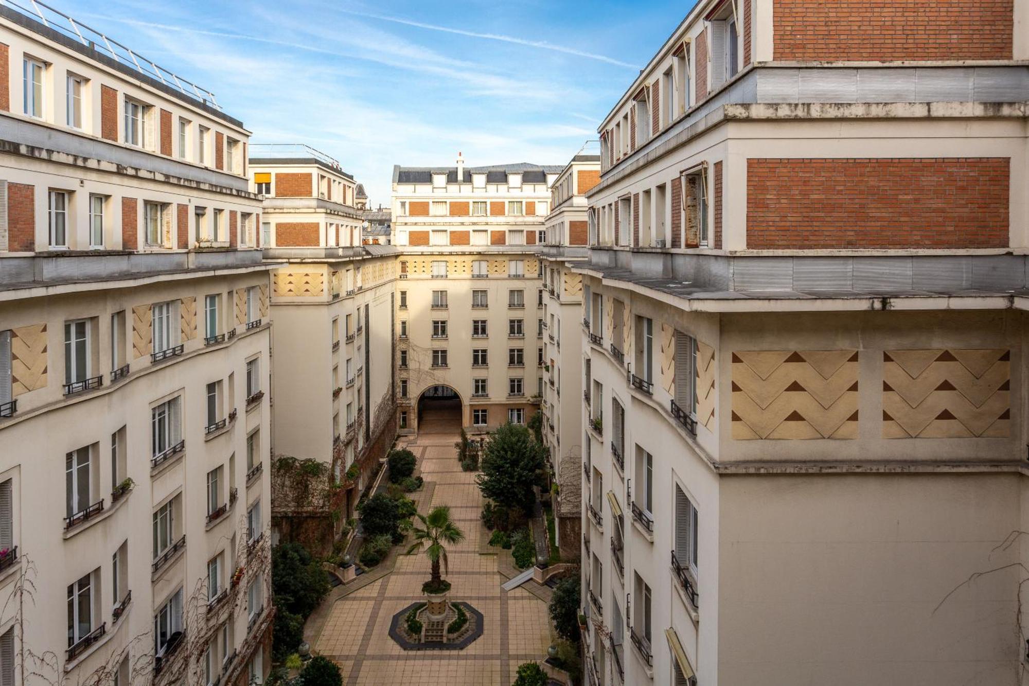 The Carla Suite Eiffel Tower View Paris Dış mekan fotoğraf